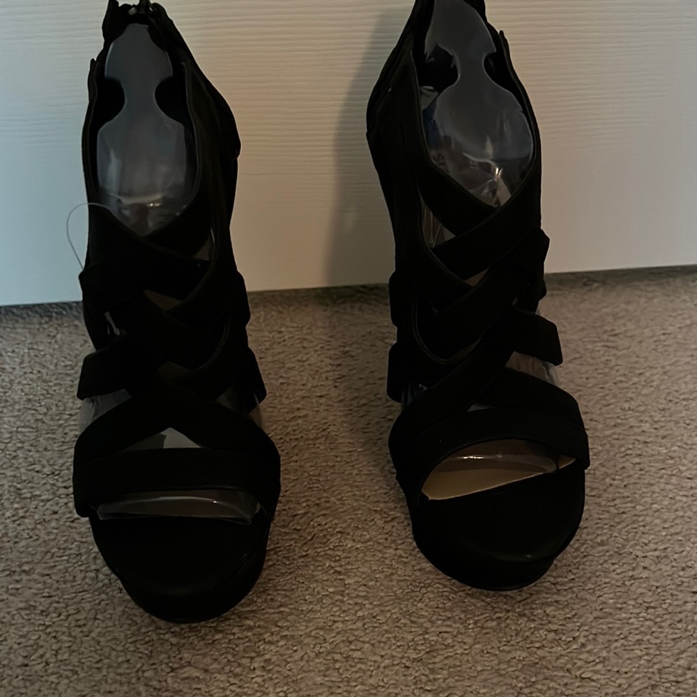 Women’s Steve Madden black faux leather heels